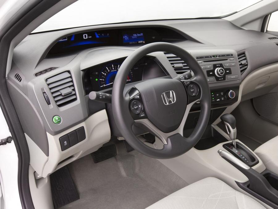  Honda Civic HF 2011 года  (фото 3 из 9)